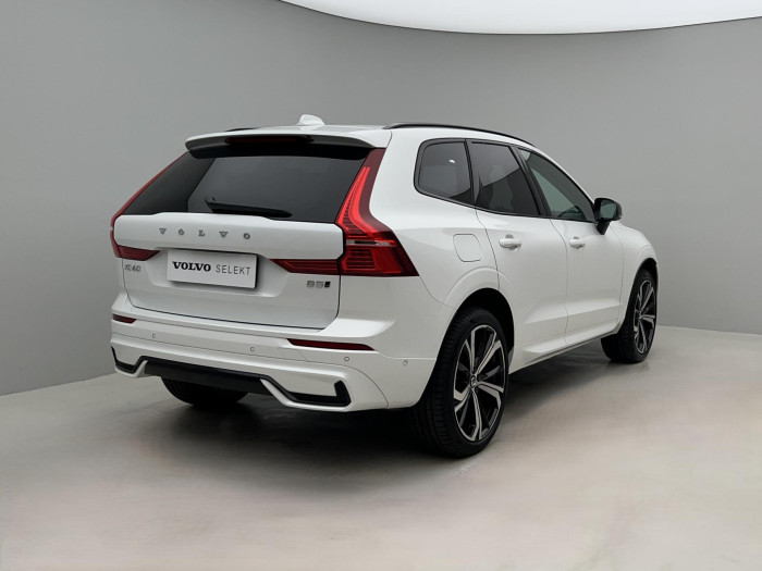 Volvo XC60 B5 AWD ULTIMATE DARK AUT