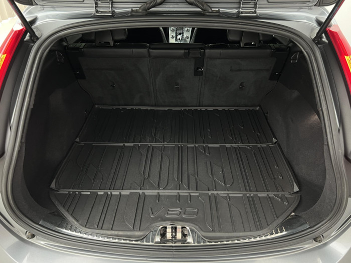 Volvo V60 CC D4 AWD SUMMUM AUT 2.4 d CC CC Summum