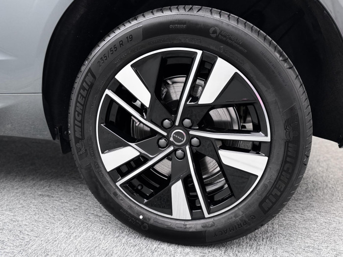 Volvo XC60 T6 AWD AUT DARK PLUS