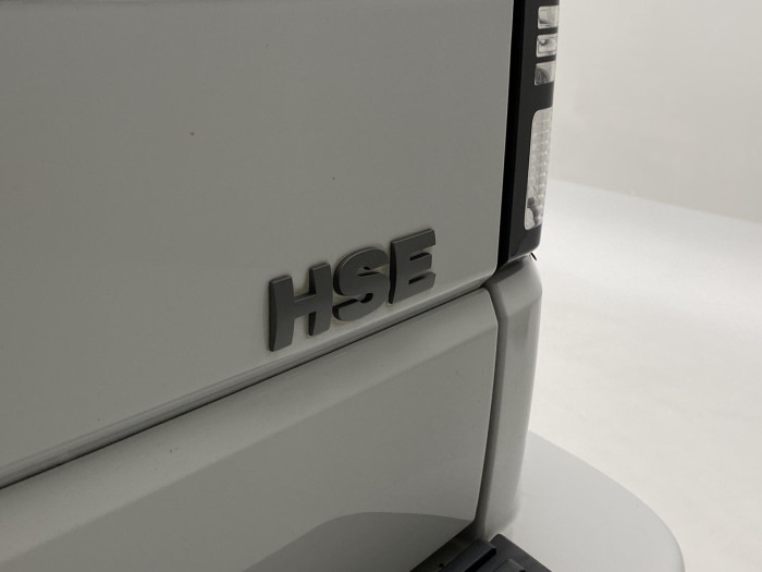 Land Rover Discovery 4 3.0SDV6 HSE AWD REZERVACE