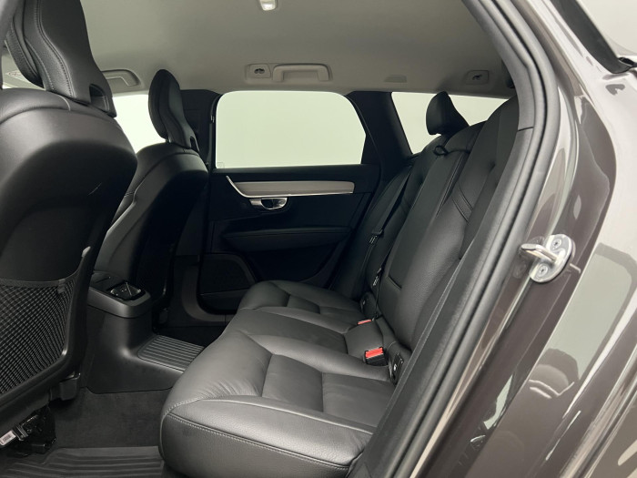 Volvo V90 T6 AWD RECHARGE PLUS DARK AUT