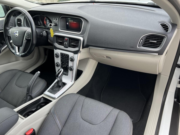 Volvo XC40 D3 MOMENTUM Aut 1.maj. 2.0 d Momentum