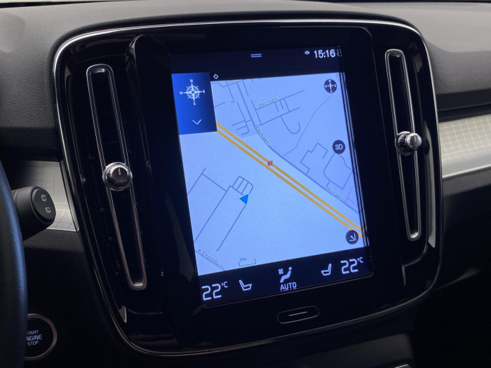 Volvo XC40 B4 AWD MOMENTUM AUT CZ 2.0 Momentum