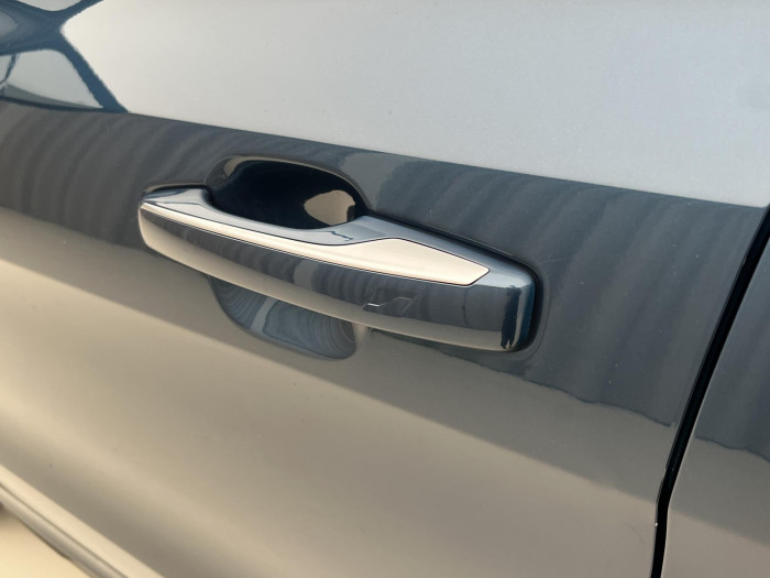 Lynk & Co 01 PHEV DCT AUT 1.maj.