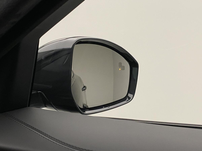 Jaguar F-Pace SVR 575 EDITION REZERVACE 5.0 Edition