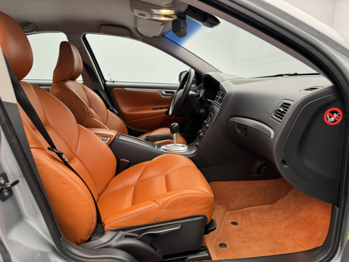 Volvo S60 AWD R-DESIGN CZ 1.maj