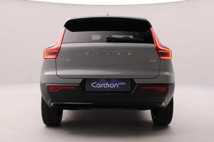 Volvo XC40 B3 AUT DARK PLUS