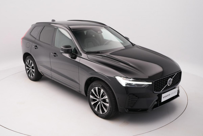 Volvo XC60 B4 AWD PLUS DARK AUT REZERVACE