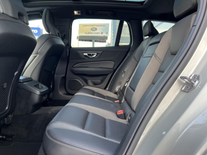 Volvo V60 D3 R-DESIGN 1.maj. 2.0 d