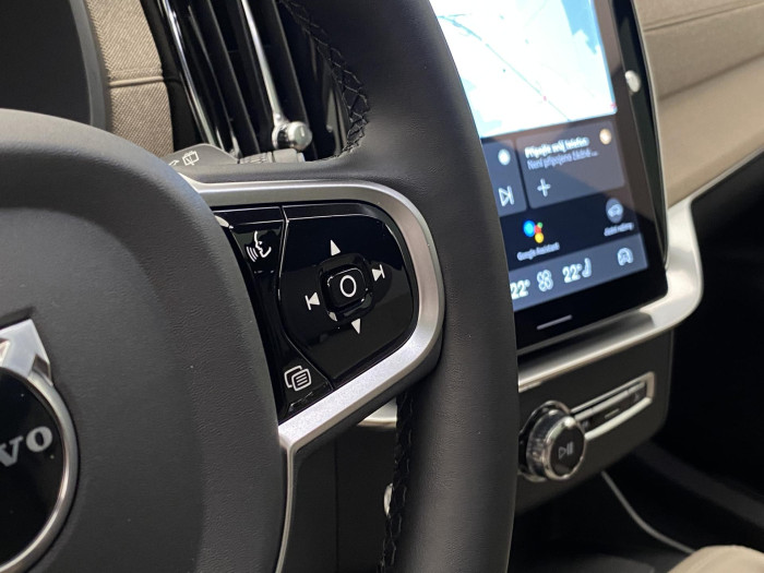 Volvo XC90 T8 AWD RECHARGE BRIGHT ULTRA 7