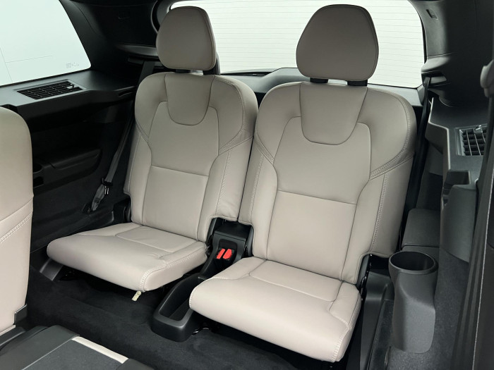 Volvo XC90 T8 AWD RECHARGE ULTRA DARK AUT