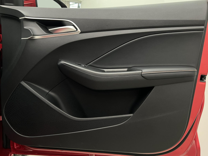 MG MG3 EXCLUSIVE HYBRID+ AUT CZ 1.maj 1.5 Exclusive