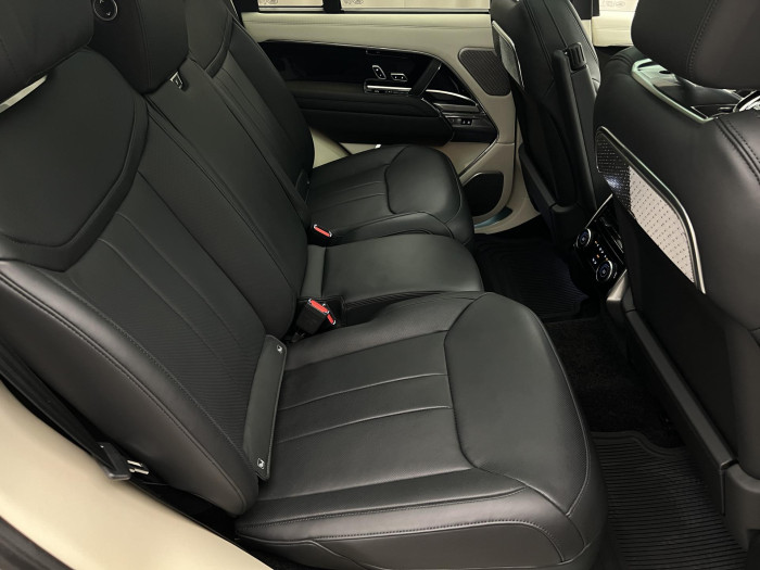 Land Rover Range Rover D350 AUTOBIOGRAPHY AWD AUT CZ 3.0 d