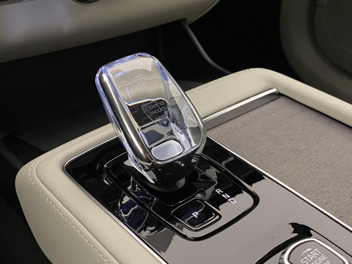 Volvo XC90 T8 AWD RECHARGE BRIGHT PLUS 7m