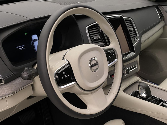 Volvo XC90 B5 AWD AUT BRIGHT PLUS 7míst 2.0 Plus
