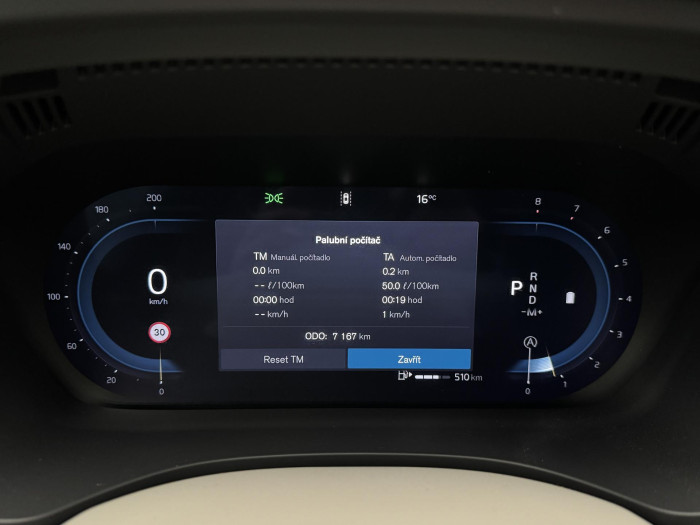 Volvo XC60 B5 AWD DARK ULTRA REZERVACE