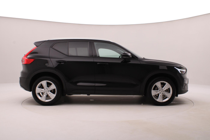 Volvo XC40 B4 CORE AUT CZ 1.maj