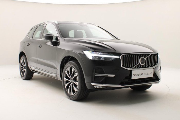 Volvo XC60 B4 AWD PLUS BRIGHT REZERVACE 2.0 Plus