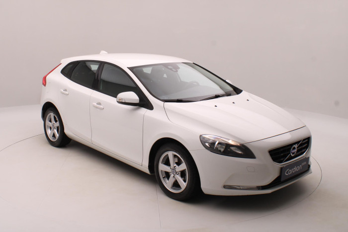 Volvo V40 T2 KINETIC CZ