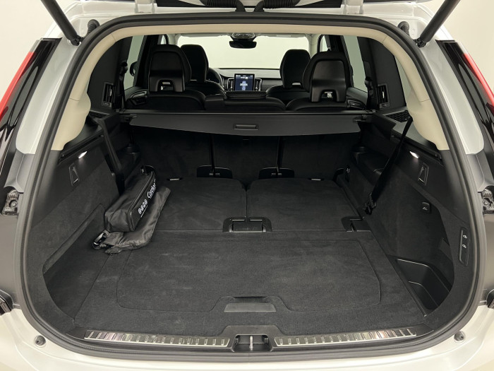 Volvo XC90 T8 AWD RECHARGE PLUS DARK CZ