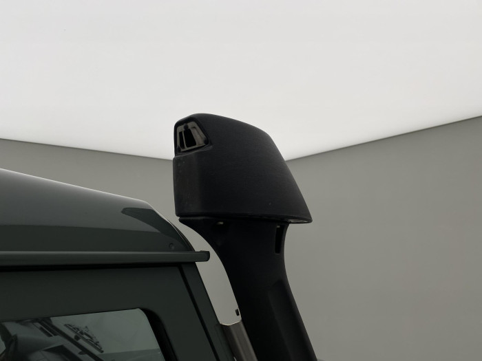 Land Rover Defender 110 STW AWD CZ REZERVACE