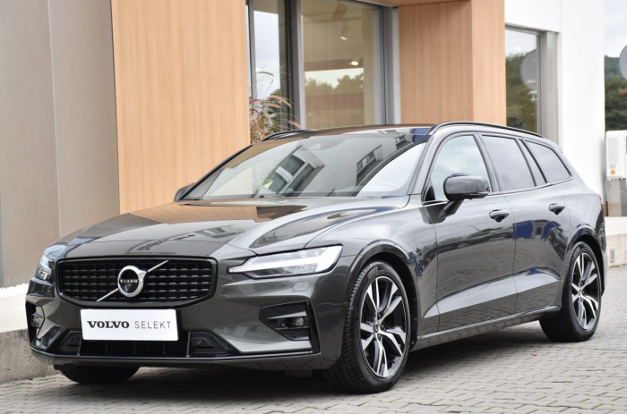 Volvo V60 B4 R-Design AUT 1.maj.