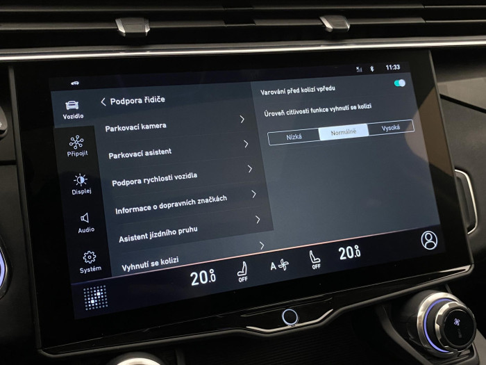 Lynk & Co 01 PHEV DCT AUT REZERVACE