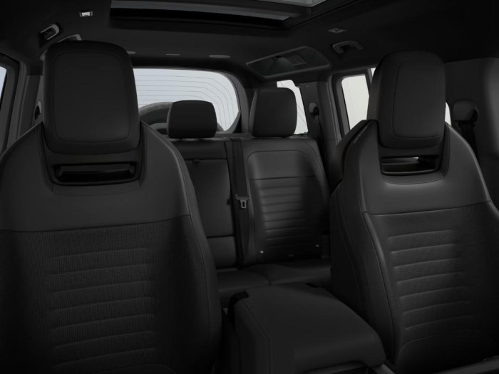 Land Rover Defender OCTA P635 AWD AUT