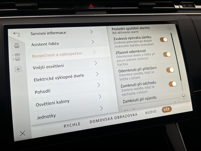 Land Rover Range Rover Sport D300 DYNAMIC HSE AWD Aut 3.0 d Dynamic