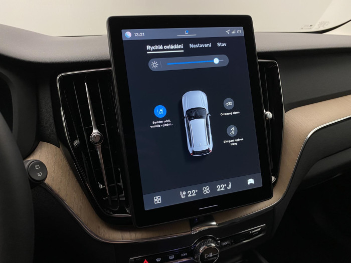 Volvo XC60 B5 AWD AUT DARK PLUS