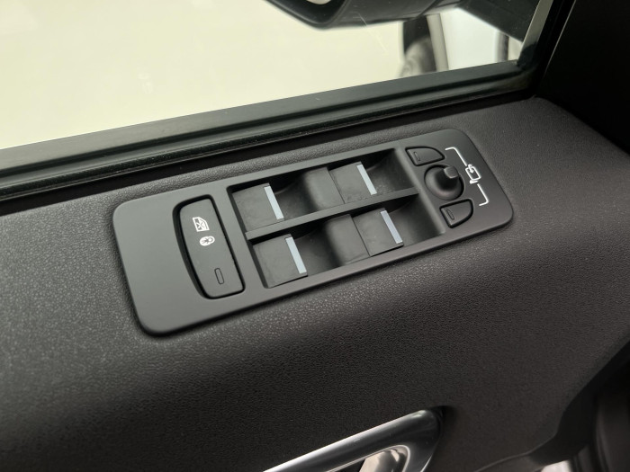 Land Rover Discovery Sport 2.0 TD4 AWD AUT CZ 2.0 TD