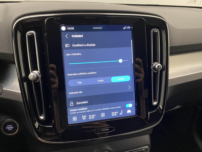 Volvo XC40 B3 AUT DARK PLUS