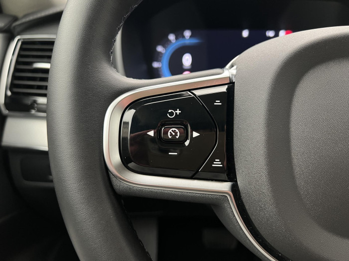 Volvo XC90 T8 AWD RECHARGE ULT. BRIGHT 7M