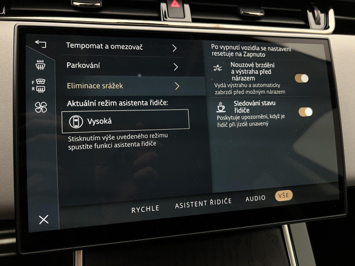 Land Rover Range Rover Evoque P250 DYNAMIC SE AWD AUT CZ 2.0 Dynamic SE