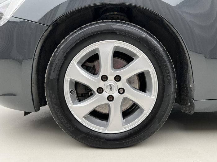 Volvo V60 D4 SUMMUM AUT 2.0 d Summum