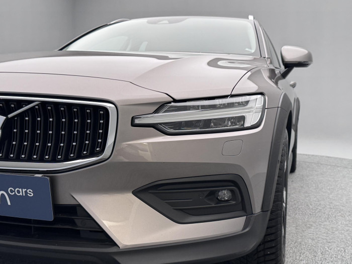 Volvo V60 CC D4 AWD MOMENTUM POLESTAR 2.0 d CC CC Momentum