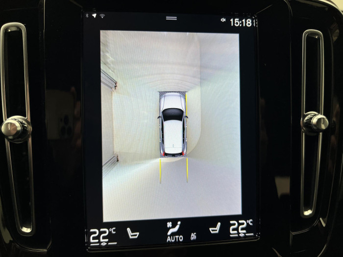 Volvo XC40 D4 AWD R-DESIGN AUT CZ 2.0 d