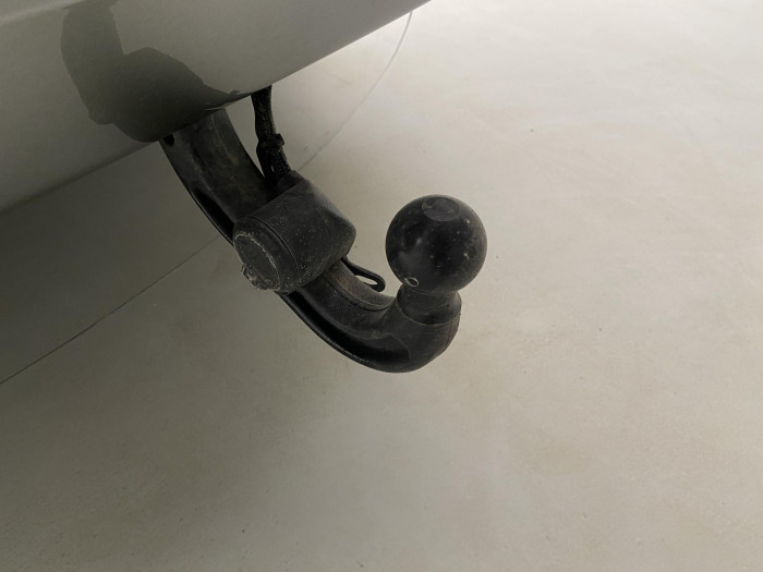 Land Rover Discovery D300 HSE AWD AUT CZ 3.0 d