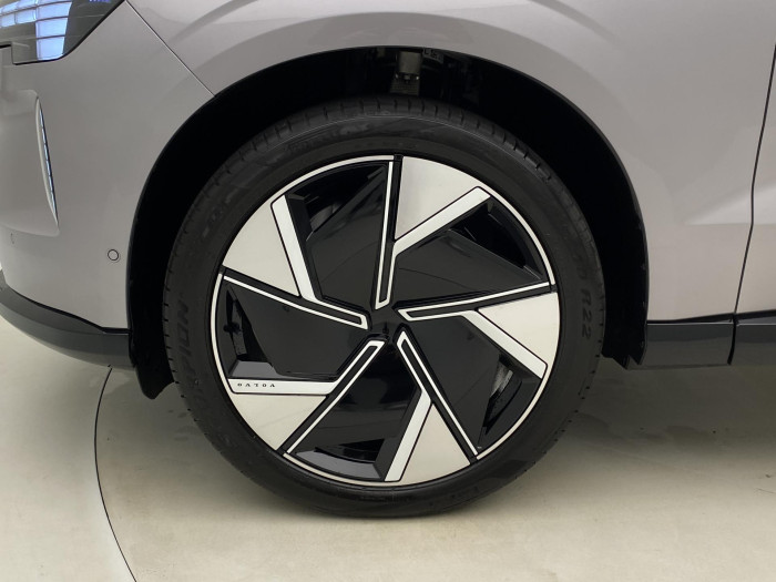 Volvo EX90 PURE ELECTRIC TWIN ULTRA 7míst