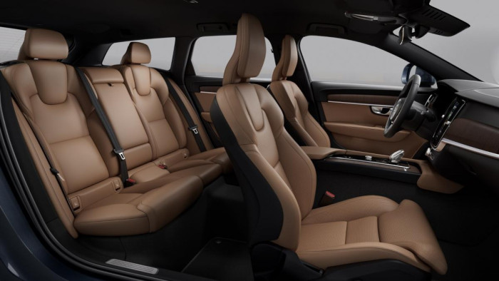 Volvo V90 B4 AWD AUT CROSS COUNTRY PLUS 2.0 Plus