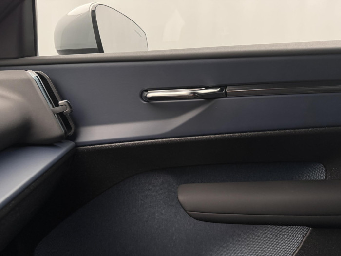 Volvo EX30 PURE ELECTRIC SINGLE CORE CZ