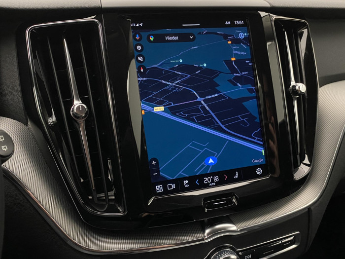 Volvo XC60 B4 AWD DARK PLUS AUT