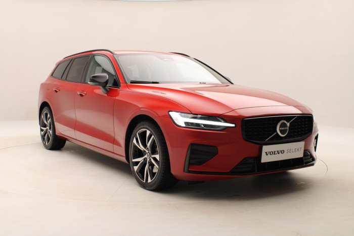 Volvo V60 B4 AUT DARK PLUS AUT CZ 1.maj