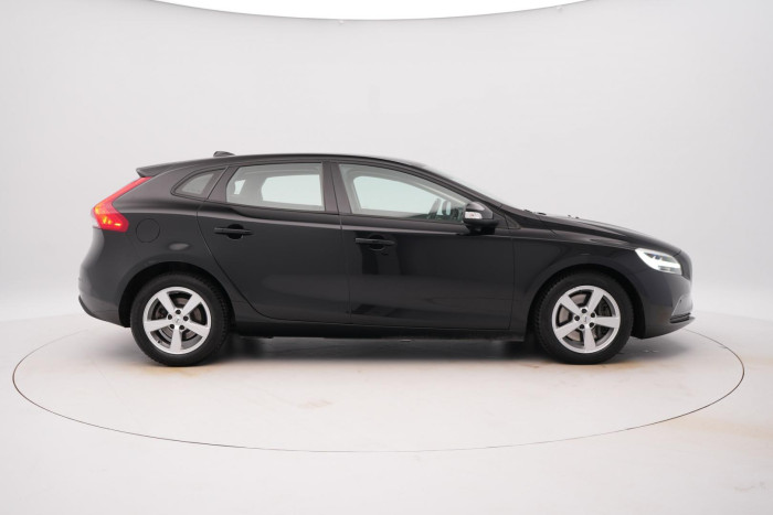 Volvo V40 T2 MOMENTUM AUT 1.5 Momentum