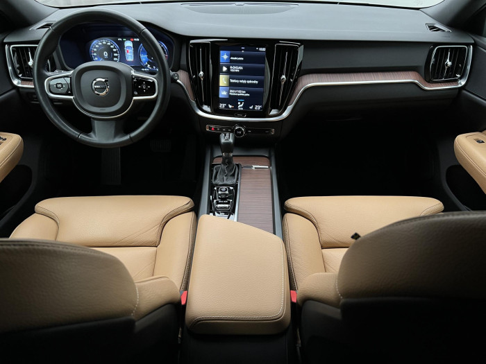Volvo V60 D4 INSCRIPTION AUT CZ 2.0 d