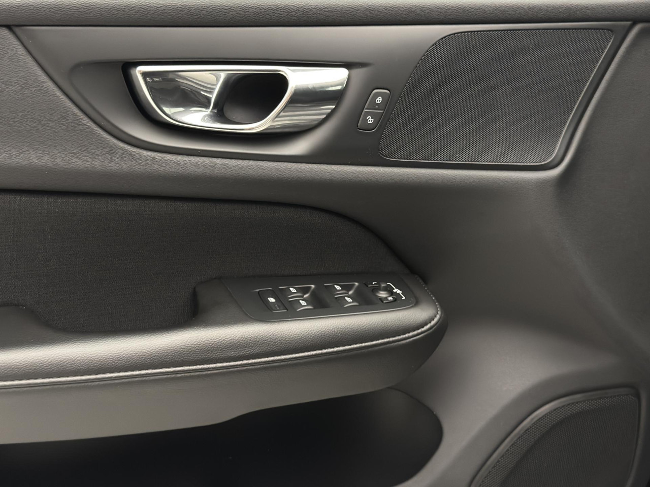 Volvo V60 D4 MOMENTUM AUT 2.0 d Momentum