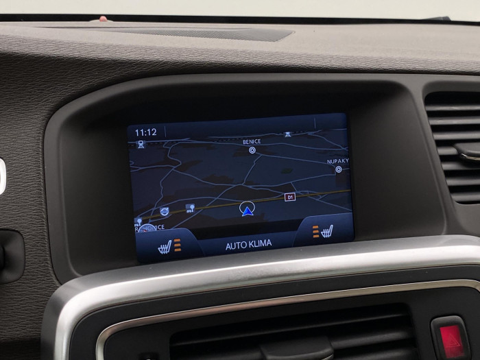 Volvo S60 D5 SUMMUM AUT CZ 2.4 d Summum