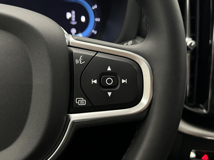 Volvo XC60 B4 MOMENTUM PRO AUT 1.maj. 2.0 Momentum