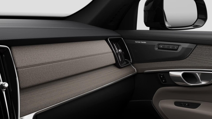 Volvo XC90 T8 AWD RECHARGE PLUS DARK AUT