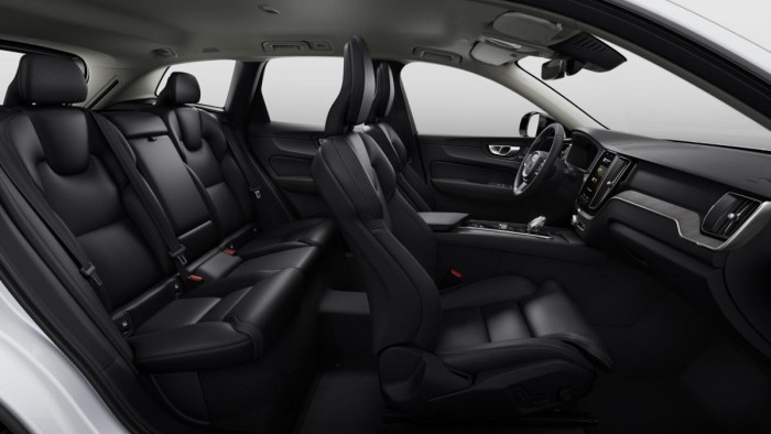 Volvo XC60 B5 AWD AUT DARK PLUS